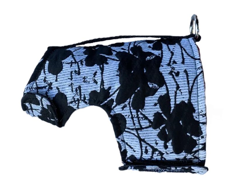 Crinkled Clovers Wrap